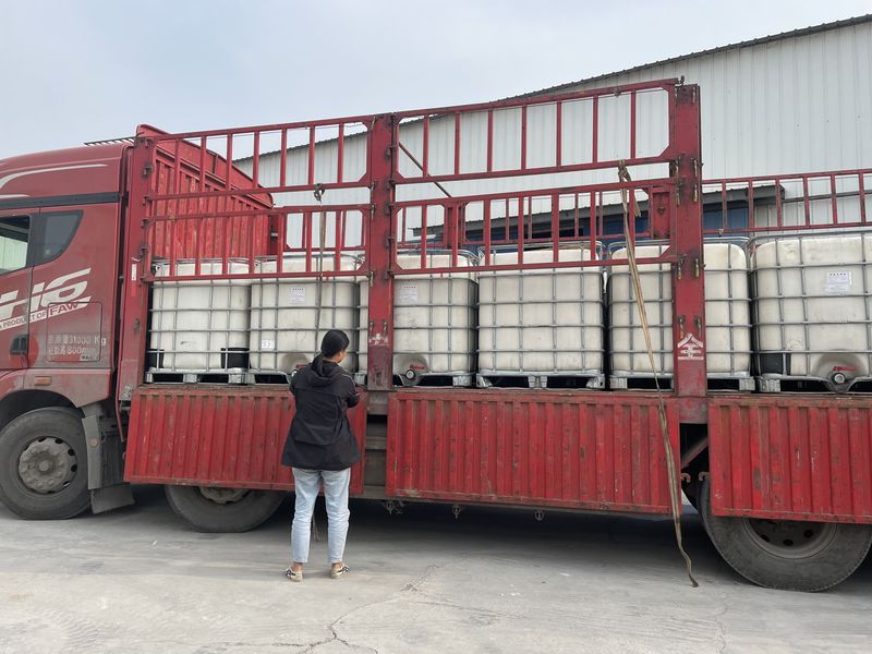 熱烈祝賀博大絨業(yè)紙管膠出口南非